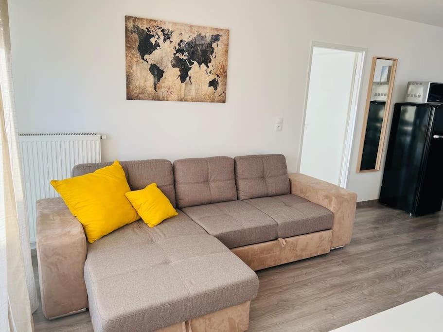 Harmonieux/Bezannes/Pkg Prive Apartment ภายนอก รูปภาพ